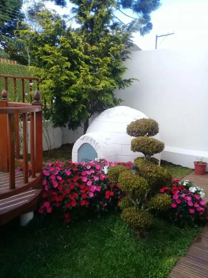 Pousada Dos Pinguins Campos do Jordão Casa de hóspedes